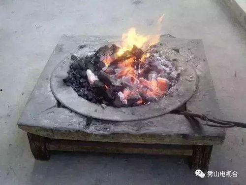 欧美室内柴火取暖视频,传统与现代生活的完美融合